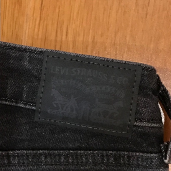 Levi Jeans - Picture 4 of 5